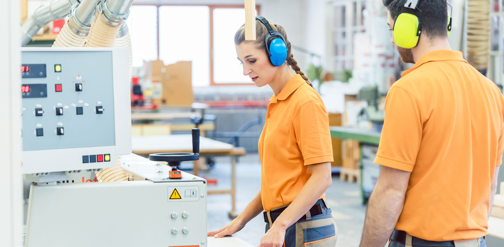 Tecnici specializzati macchine lavorazione legno