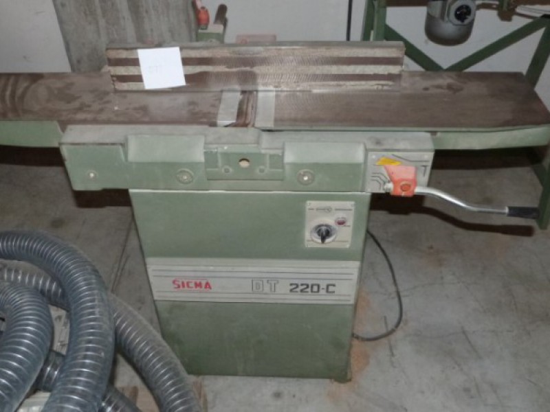 Pialla a filo Sicma DT 220 C